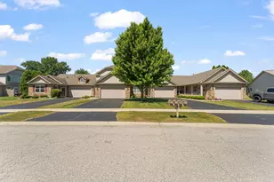1296 Lily Ln, Schererville, IN 46375 - Photo 23