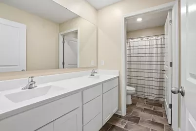 185 Aviana Avenue, Hobart, IN 46342 - Photo 13