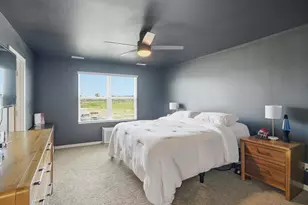 185 Aviana Ave, Hobart, IN 46342 - Photo 17