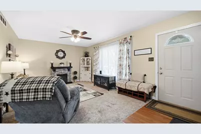 72 Maple Court, Hebron, IN 46341 - Photo 5