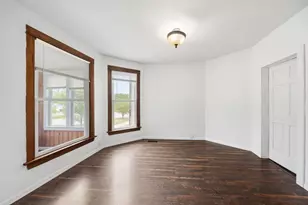 1202 Washington St, Michigan City, IN 46360 - Photo 9