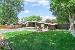 2548 Wicker Ave, Highland, IN 46322 - Photo 3