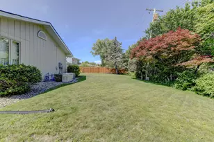 9617 White Oak Ave, Munster, IN 46321 - Photo 21