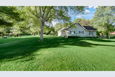 6168 W 370 N, La Porte, IN 46350 - Photo 3