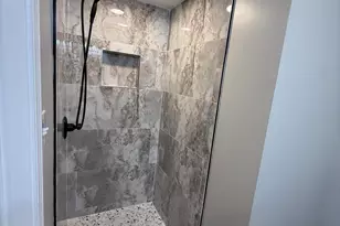 8832 Jackson Ct, Munster, IN 46321 - Photo 9
