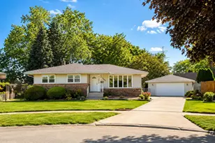 8832 Jackson Ct, Munster, IN 46321 - Photo 1