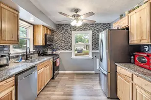 312 Wilshire Ave, Michigan City, IN 46360 - Photo 11