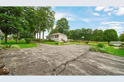 5567 N 350 E, Rolling Prairie, IN 46371 - Photo 31