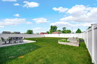 10454 Privet Dr, Crown Point, IN 46307 - Photo 25