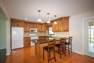 184 S 200 W, Valparaiso, IN 46385 - Photo 11