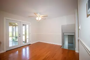 184 S 200 W, Valparaiso, IN 46385 - Photo 13