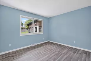 222 Greenwood Dr, La Porte, IN 46350 - Photo 19