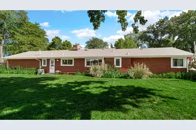 8306 Crestwood Avenue, Munster, IN 46321 - Photo 15