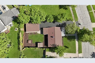 7740 Bertram Avenue, Hammond, IN 46324 - Photo 13