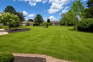 3519 Bob White Cir, Valparaiso, IN 46383 - Photo 17