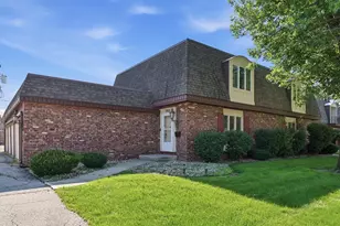 7933 Jefferson Ave, Munster, IN 46321 - Photo 1