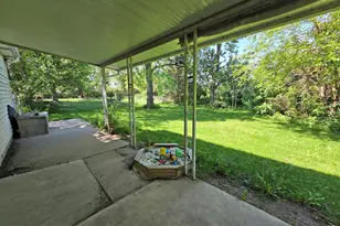 785 Aztec Ct, Lowell, IN 46356 - Photo 9