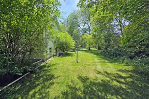 785 Aztec Ct, Lowell, IN 46356 - Photo 3