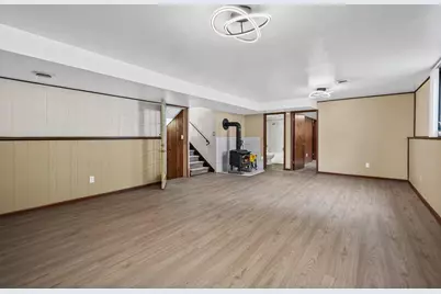 1045 Heather Lane, Munster, IN 46321 - Photo 25