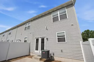 11351 Rhode Island St, Crown Point, IN 46307 - Photo 15