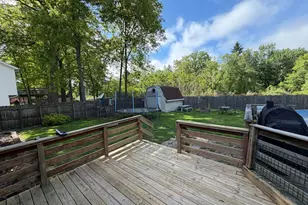 1622 Port Cove Dr, Chesterton, IN 46304 - Photo 3