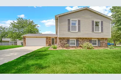 2301 Eisenhower Avenue, Valparaiso, IN 46383 - Photo 1