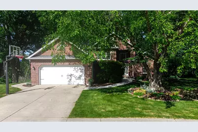 2400 E 9th Place, Hobart, IN 46342 - Photo 31
