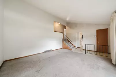981 W 69th Place, Merrillville, IN 46410 - Photo 9