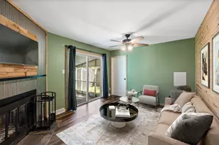 2853 Teresa St, Portage, IN 46368 - Photo 5