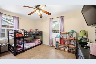 1113 Begonia Street SE, Demotte, IN 46310 - Photo 11