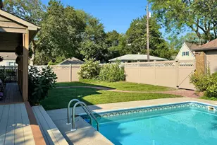 2205 Nondorf St, Dyer, IN 46311 - Photo 7