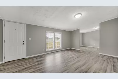 11983 N 330 E, Thayer, IN 46381 - Photo 3