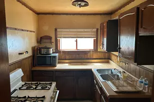 2718 Hickory St, Portage, IN 46368 - Photo 7
