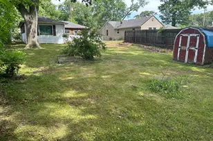 2718 Hickory St, Portage, IN 46368 - Photo 11