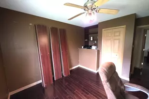 8389 Buchanan St, Merrillville, IN 46410 - Photo 29