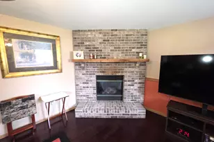 8389 Buchanan St, Merrillville, IN 46410 - Photo 33