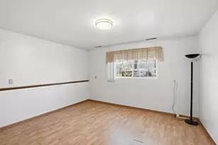 4142 Augusta Dr, Crown Point, IN 46307 - Photo 19