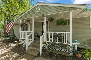 33 E Washington Ave, Hobart, IN 46342 - Photo 3