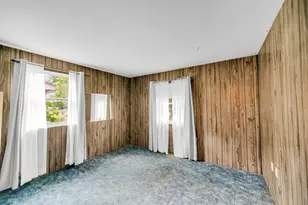 746 Imperial Rd, Valparaiso, IN 46385 - Photo 7