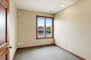 8080 E 109th Ave, Winfield, IN 46307 - Photo 29