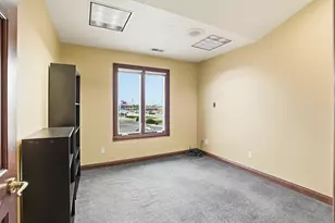 8080 E 109th Ave, Winfield, IN 46307 - Photo 25