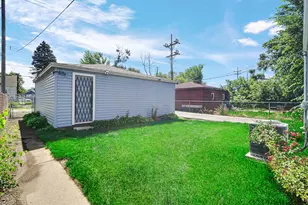 243 Taft Pl, Gary, IN 46404 - Photo 13