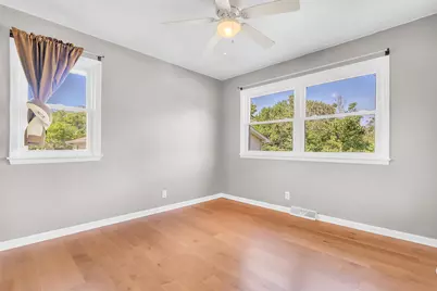 325 Cedar Street NW, Demotte, IN 46310 - Photo 15