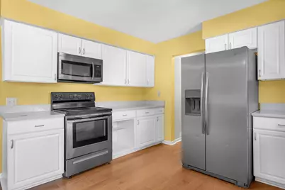 325 Cedar Street NW, Demotte, IN 46310 - Photo 7