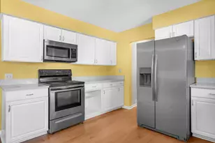 325 Cedar St NW, Demotte, IN 46310 - Photo 7