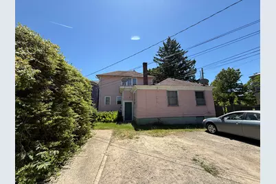 320 E 8th, Michigan City, IN 46360 - Photo 3