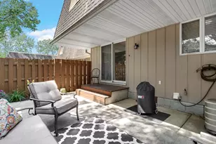 1437 Elm Ct, Schererville, IN 46375 - Photo 23
