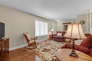 1437 Elm Ct, Schererville, IN 46375 - Photo 5
