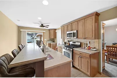 3504 Strong Place, Highland, IN 46322 - Photo 3