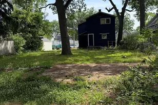 224 Hobart St, Michigan City, IN 46360 - Photo 3